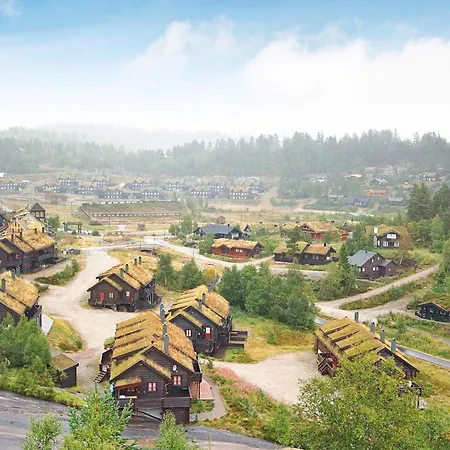 6 Person In Aseral-by Traum Aseral